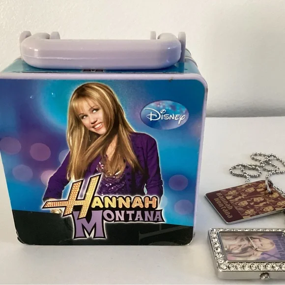 Hannah Montana Jewelbox and necklace - Picture 11 of 13
